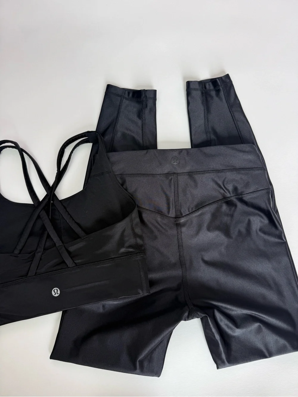 Lululemon set 2 Satin Shine High-Rise Tight 25